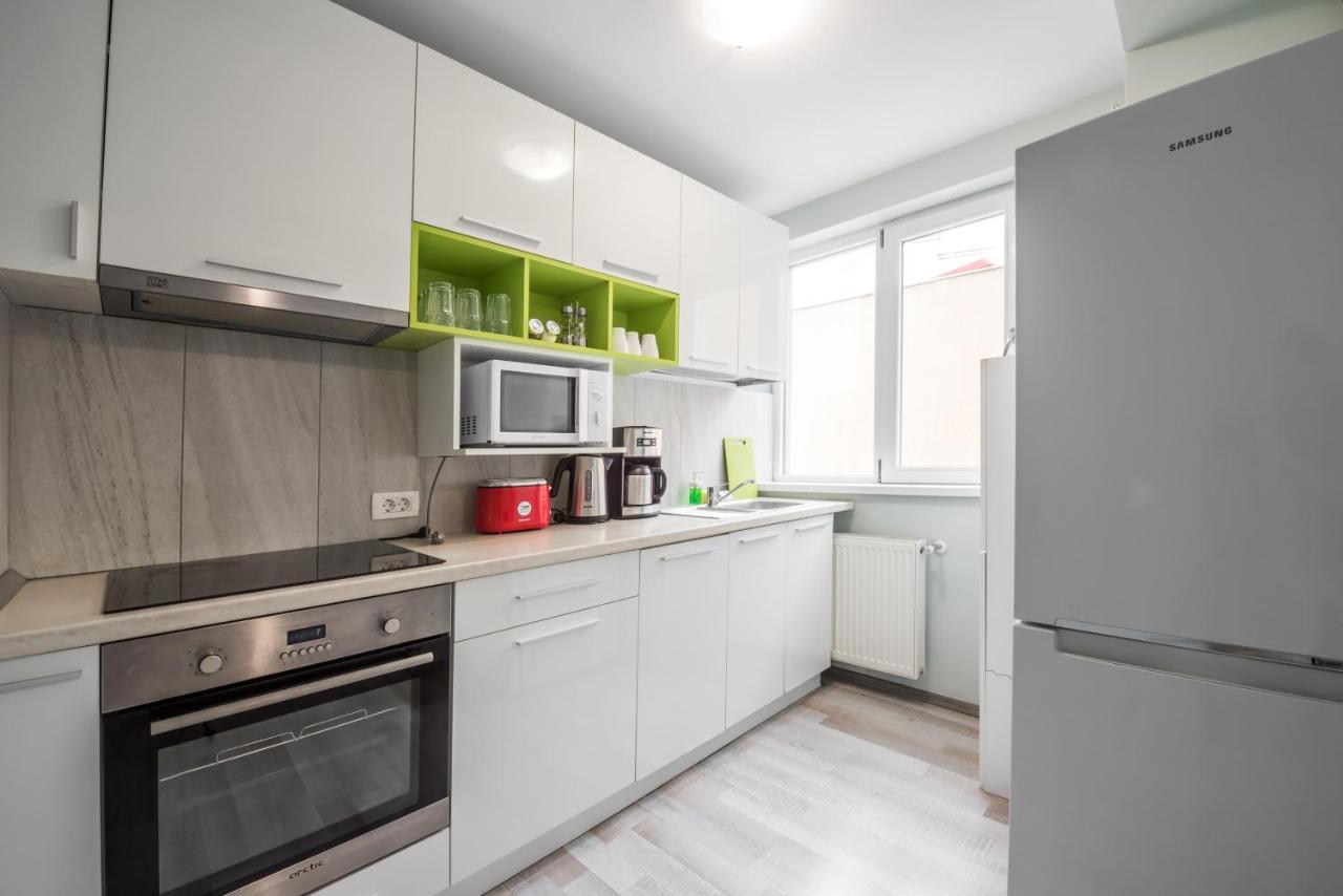 Ben Yehuda - Shabbat Friendly Apartments Bukares Bagian luar foto