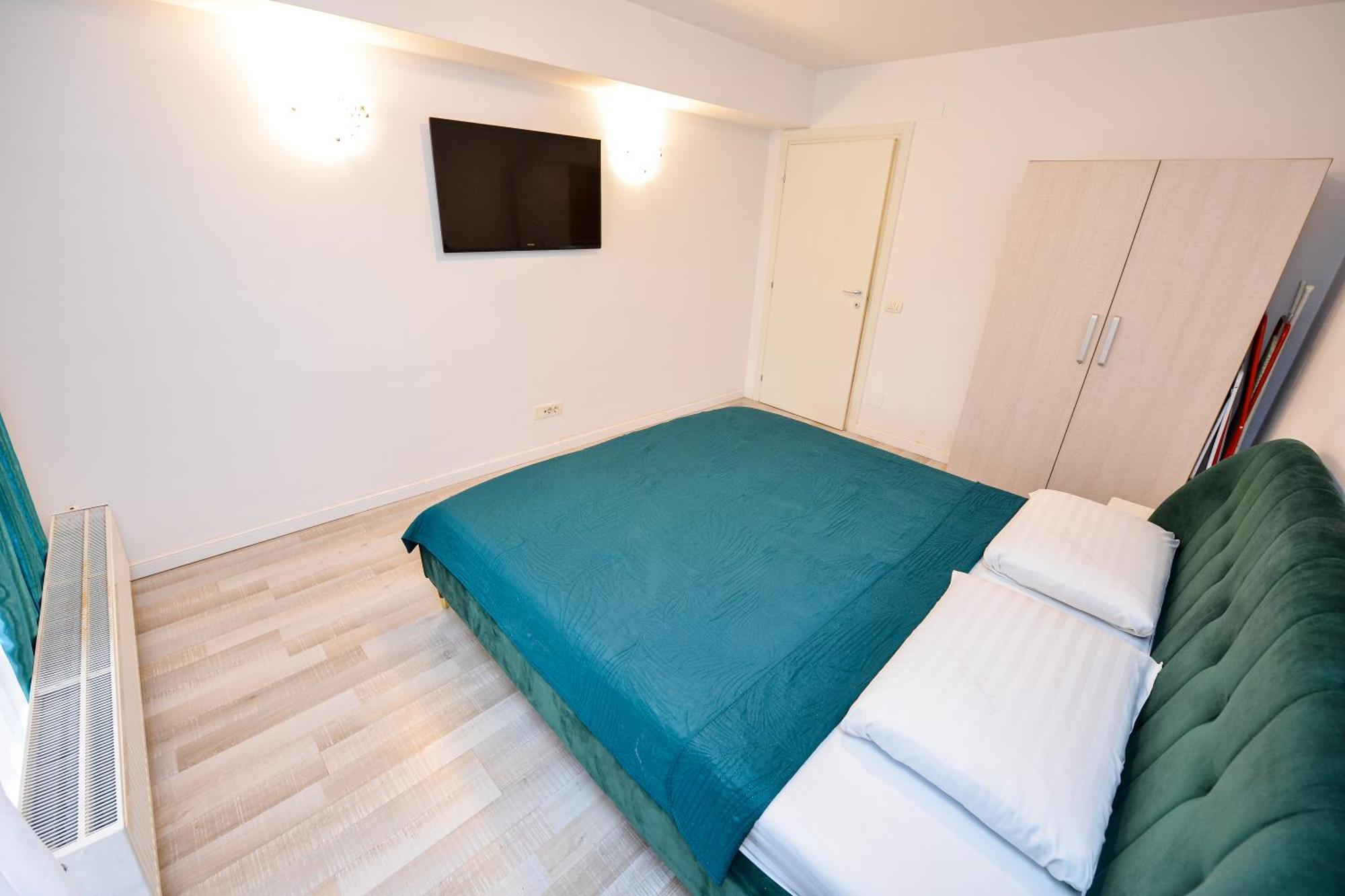Ben Yehuda - Shabbat Friendly Apartments Bukares Bagian luar foto